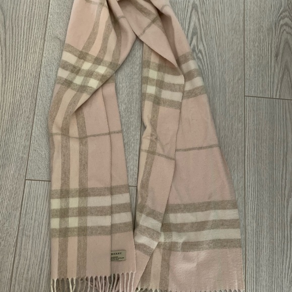 burberry scarf for less